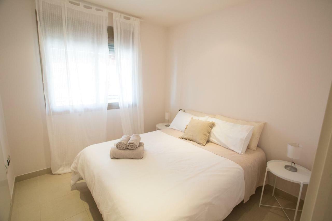 Deluxe Playa Pacifico Apartment มาลากา ภายนอก รูปภาพ